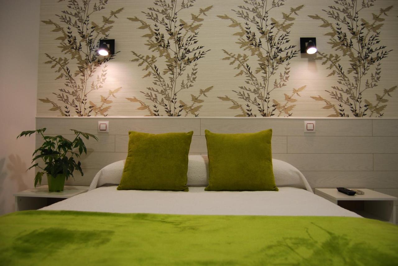 Hostal PETITE MAMAN Madrid Chambre photo